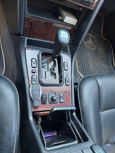 Mercedes C 230 1999, 150,000 km - 2.3 l - Bakı