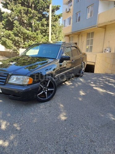Mercedes C 230 1999, 150,000 km - 2.3 l - Bakı