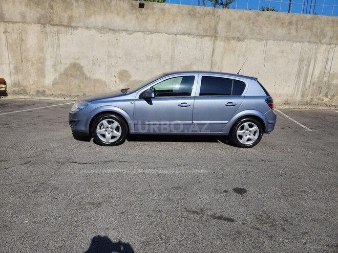 Opel Astra 2008, 180,000 km - 1.4 l - Bakı