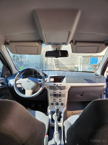 Opel Astra 2008, 180,000 km - 1.4 l - Bakı