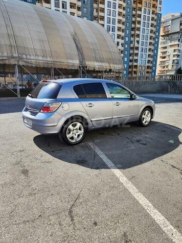 Opel Astra 2008, 180,000 km - 1.4 l - Bakı