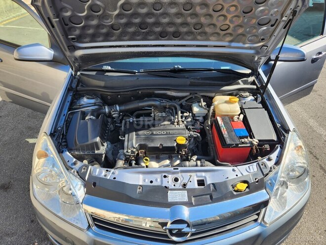 Opel Astra 2008, 180,000 km - 1.4 l - Bakı