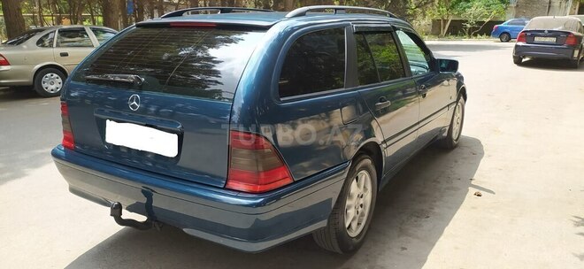 Mercedes C 220 2000, 382,936 km - 2.2 l - Bakı