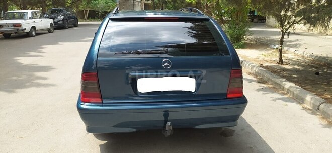 Mercedes C 220 2000, 382,936 km - 2.2 l - Bakı