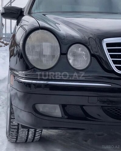 Mercedes E 240 2000, 280,000 km - 2.4 л - Quba