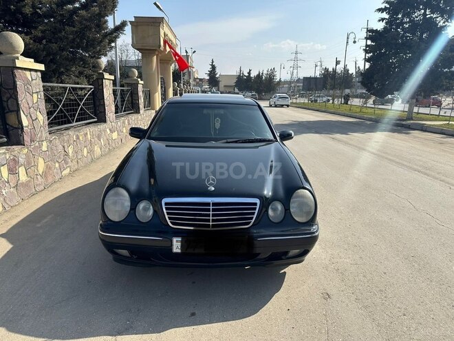Mercedes E 240 2000, 280,000 km - 2.4 л - Quba
