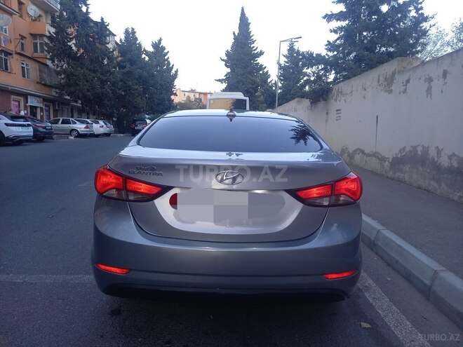 Hyundai Elantra 2015, 197,576 km - 1.8 l - Bakı