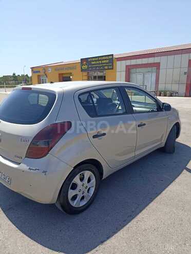 Hyundai i20 2010, 286,500 km - 1.4 л - Bakı