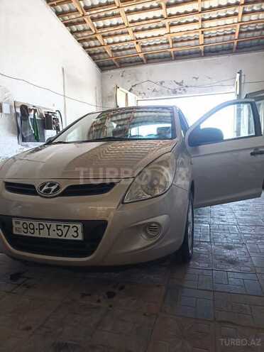 Hyundai i20 2010, 286,500 km - 1.4 л - Bakı