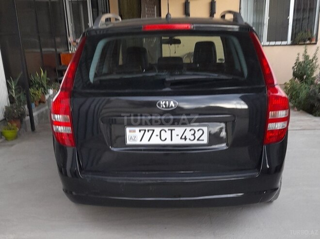 Kia Ceed 2008, 258,000 km - 1.4 л - Qusar