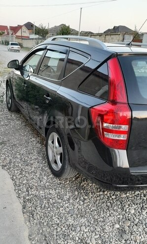 Kia Ceed 2008, 258,000 km - 1.4 л - Qusar