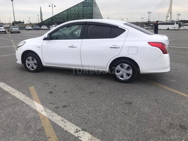 Nissan Sunny 2015, 260,000 km - 1.2 l - Bakı