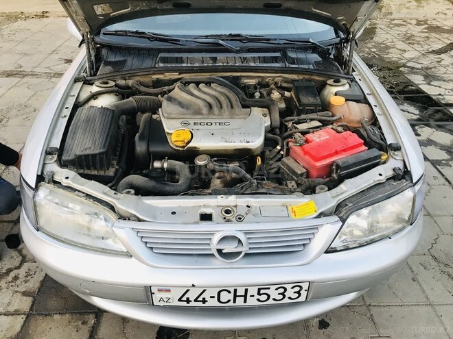 Opel Vectra 1998, 23,685 km - 1.6 l - Masallı
