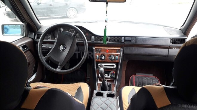 Mercedes E 200 1991, 500,125 km - 2.0 l - Bakı