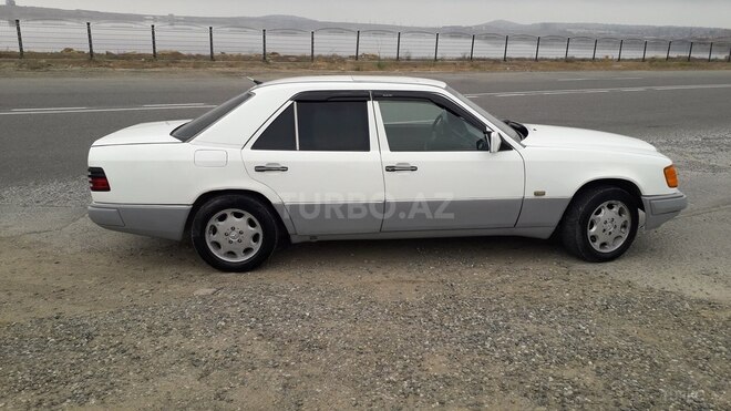 Mercedes E 200 1991, 500,125 km - 2.0 l - Bakı