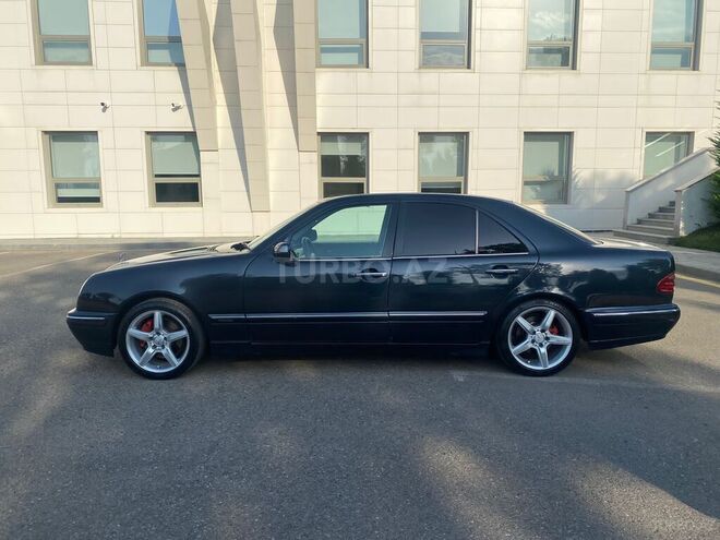 Mercedes E 270 2000, 426,787 km - 2.7 л - Tovuz