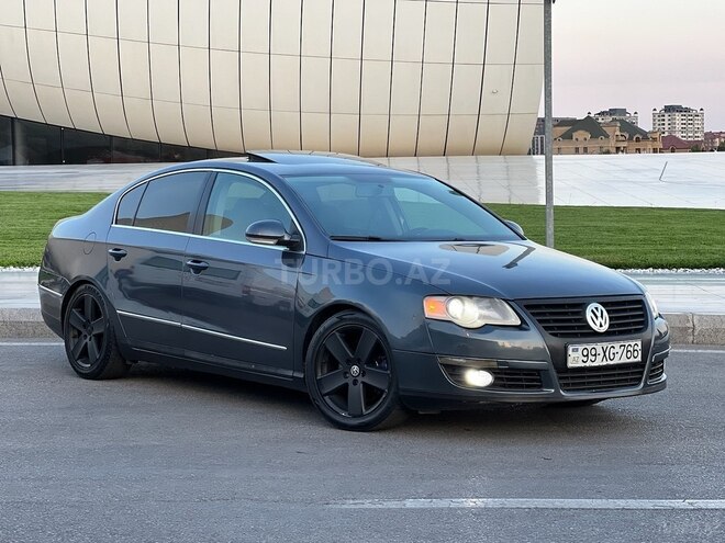 Volkswagen Passat 2010, 330,000 km - 2.0 л - Bakı