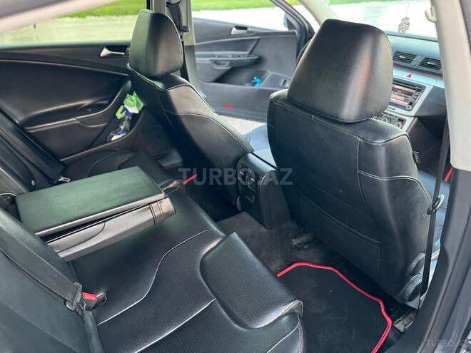 Volkswagen Passat 2010, 330,000 km - 2.0 л - Bakı