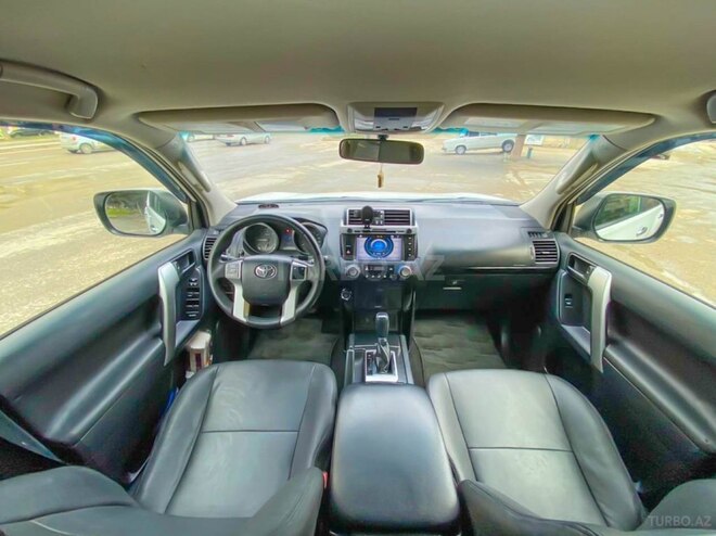 Toyota Prado 2015, 230,000 km - 2.8 л - Bakı