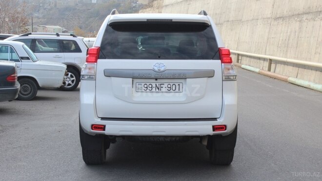 Toyota Prado 2015, 230,000 km - 2.8 л - Bakı