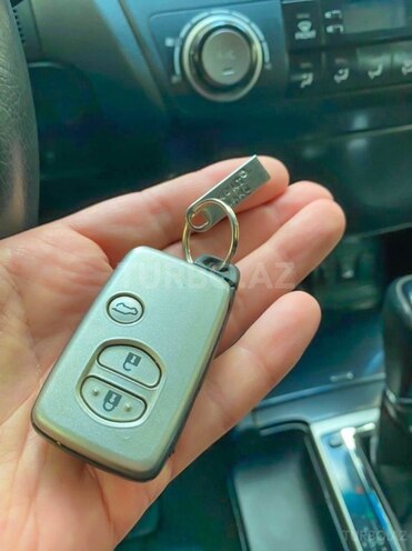 Toyota Prado 2015, 230,000 km - 2.8 л - Bakı