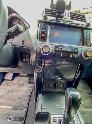Toyota Prado 2015, 230,000 km - 2.8 л - Bakı