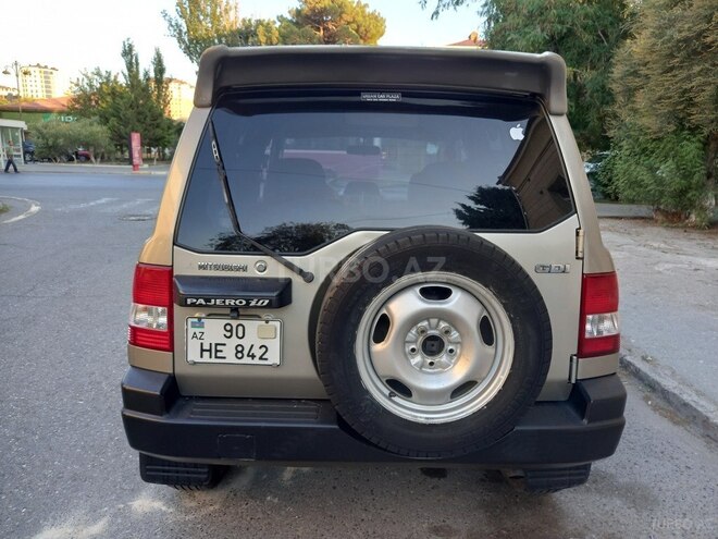 Mitsubishi Pajero io 1999, 284,000 km - 1.8 l - Sumqayıt