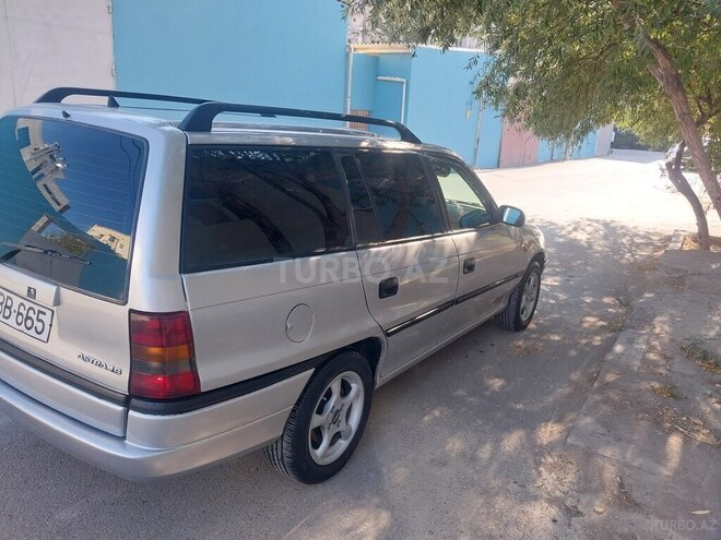 Opel Astra 1998, 280,000 km - 1.6 l - Sumqayıt