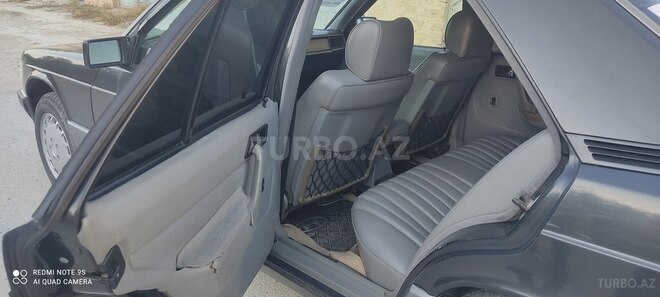 Mercedes 190 1993, 334,500 km - 2.3 l - Bakı