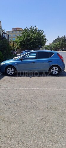 Hyundai i30 2009, 279,000 km - 1.4 л - Sumqayıt