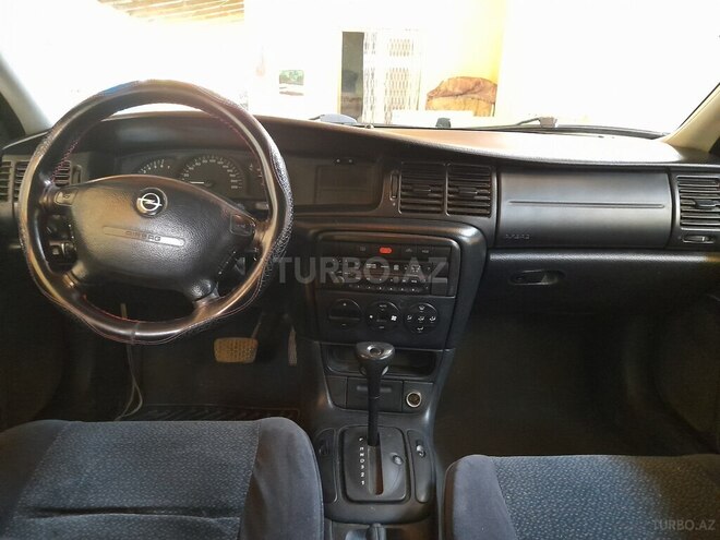 Opel Vectra 1999, 350,000 km - 2.0 l - Samux