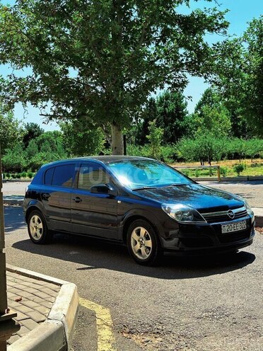 Opel Astra 2006, 330,000 km - 1.4 l - Gəncə