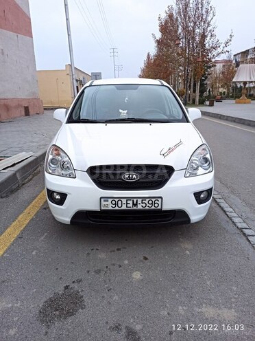 Kia Carens 2008, 259,000 km - 2.0 л - Yevlax
