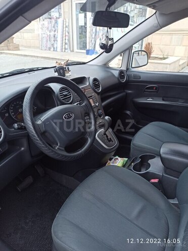 Kia Carens 2008, 259,000 km - 2.0 л - Yevlax