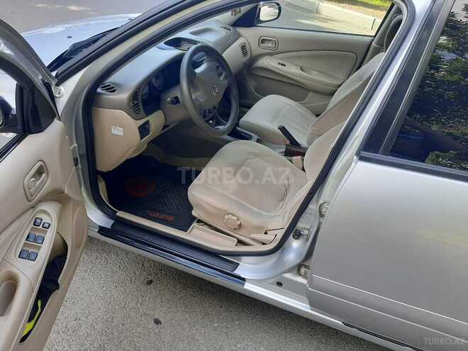 Nissan Sunny 2010, 184,565 km - 1.3 л - Gəncə