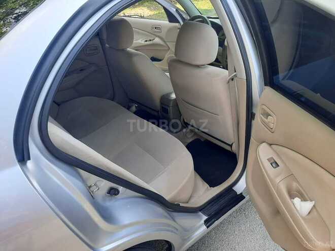 Nissan Sunny 2010, 184,565 km - 1.3 л - Gəncə