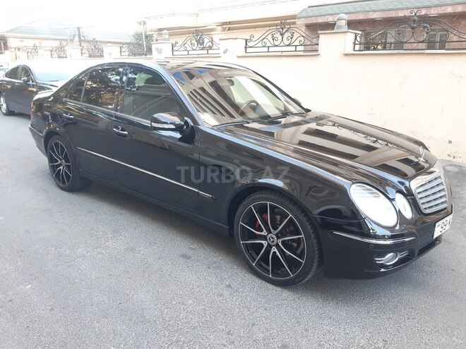 Mercedes E 320 2004, 245,000 km - 3.2 l - Bakı