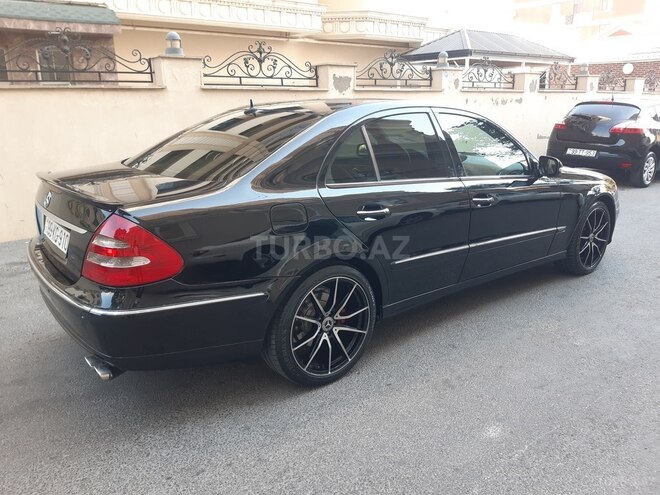 Mercedes E 320 2004, 245,000 km - 3.2 l - Bakı