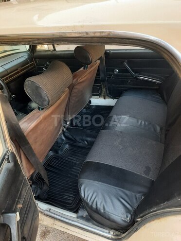 LADA (VAZ) 2106 1989, 200,000 km - 1.6 л - Salyan