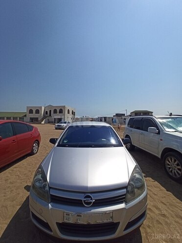 Opel Astra 2004, 221,700 km - 1.4 л - Bakı