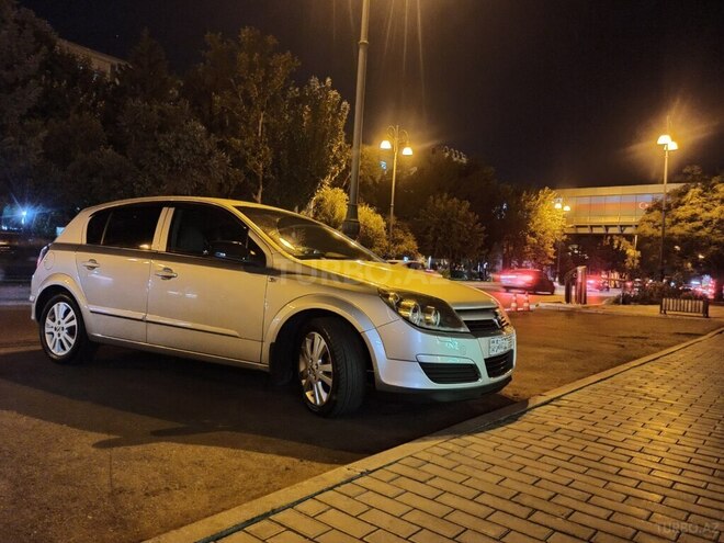 Opel Astra 2004, 221,700 km - 1.4 л - Bakı
