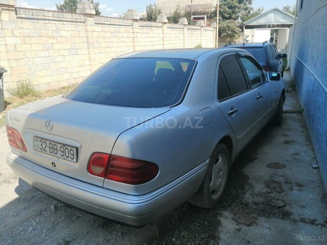 Mercedes E 230 1997, 220,000 km - 2.3 л - Göyçay