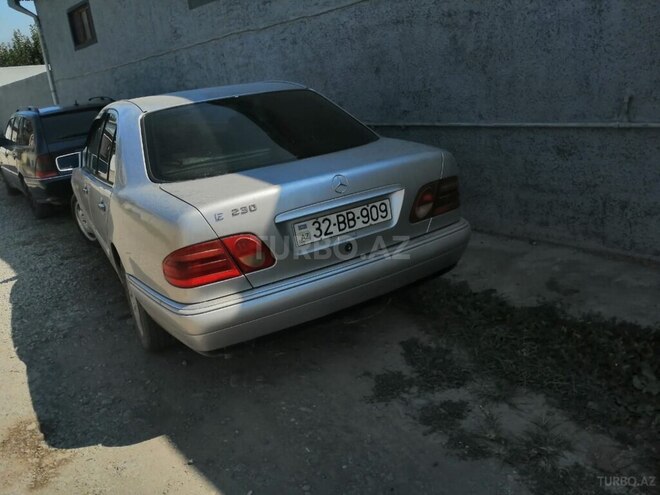 Mercedes E 230 1997, 220,000 km - 2.3 л - Göyçay