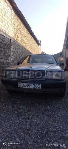 Mercedes 190 1988, 124,600 km - 2.0 l - Ağstafa