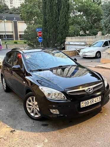 Hyundai i30 2009, 200,000 km - 1.6 л - Bakı
