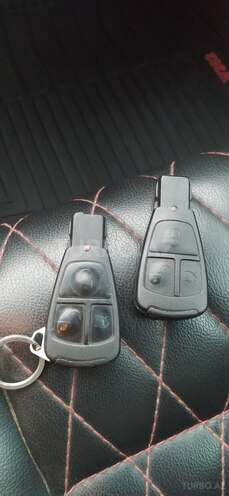 Mercedes C 200 1998, 331,570 km - 2.0 л - Bakı