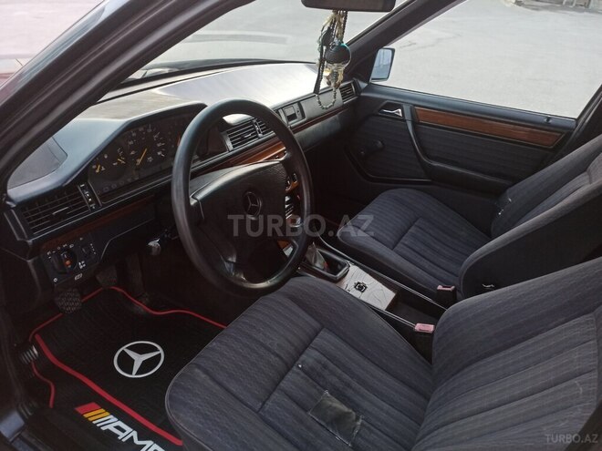 Mercedes E 200 1991, 324,800 km - 2.0 л - Bakı
