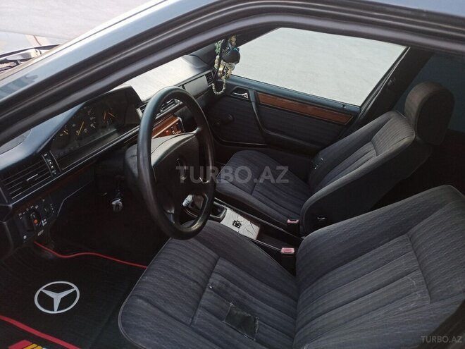 Mercedes E 200 1991, 324,800 km - 2.0 л - Bakı