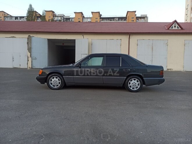 Mercedes E 200 1991, 324,800 km - 2.0 л - Bakı