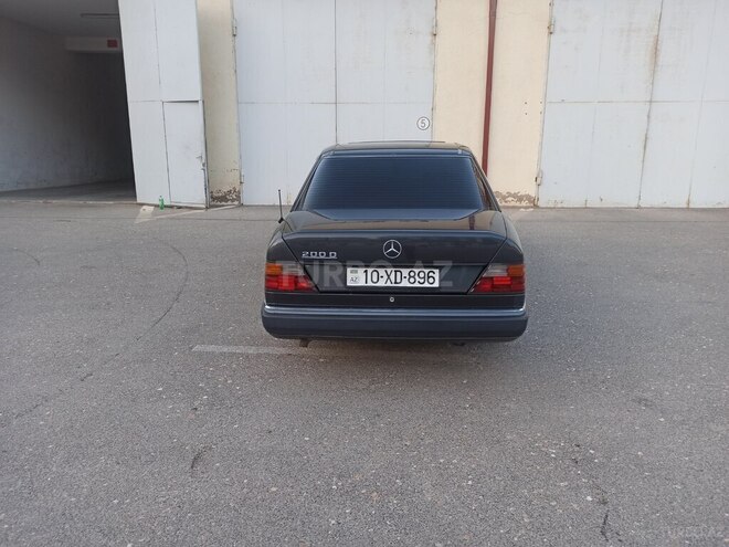 Mercedes E 200 1991, 324,800 km - 2.0 л - Bakı